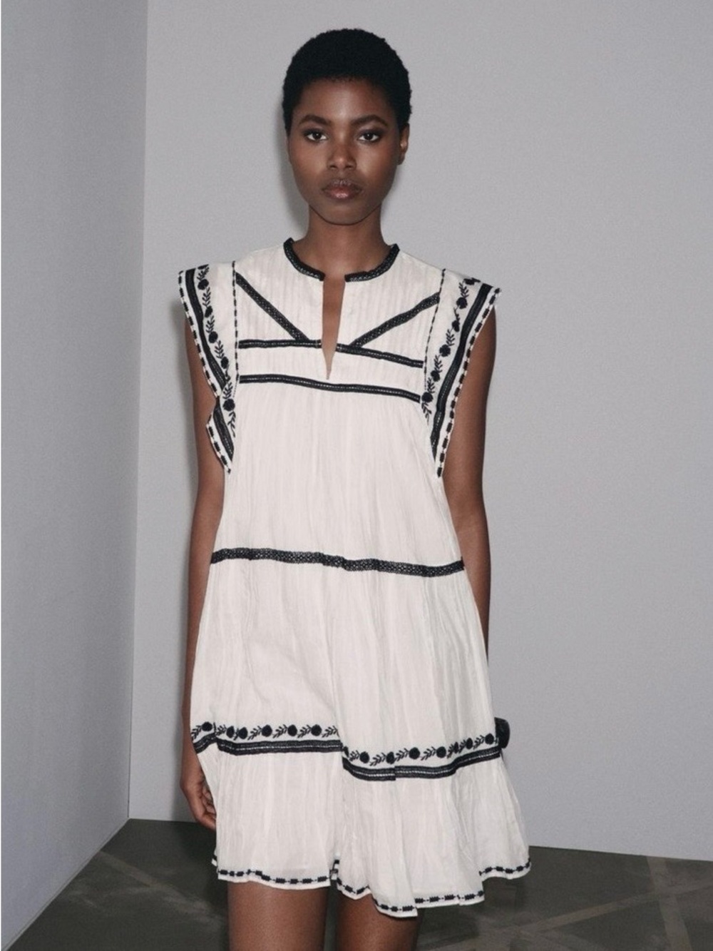 Never Worn Zara Ecru Mini Dress with Black Embroidered Trim